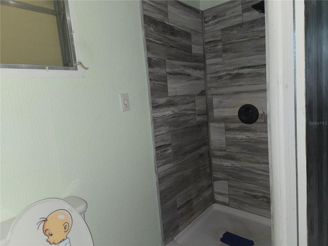 6605 NE 1ST LANE, Ocala, FL 34470