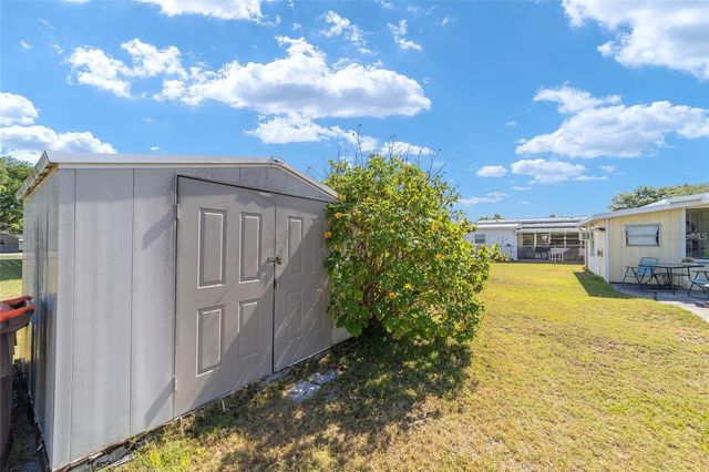 6605 NE 1ST LANE, Ocala, FL 34470