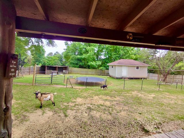 9064 PR 3353, Gilmer, TX 75644