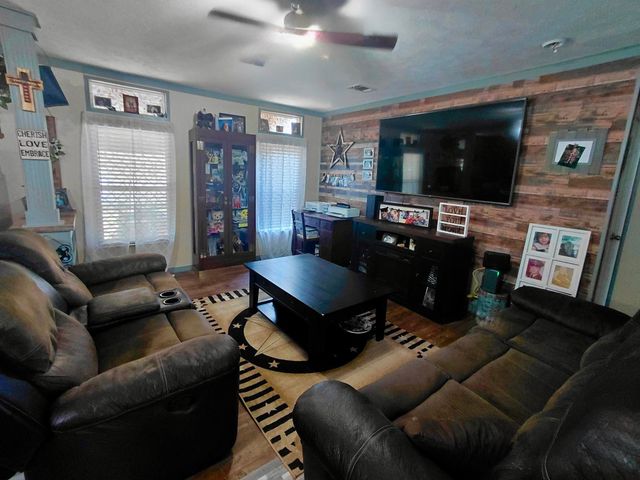9064 PR 3353, Gilmer, TX 75644
