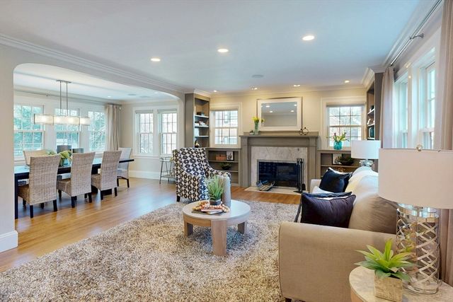 59 Randolph, Brookline, MA 02467