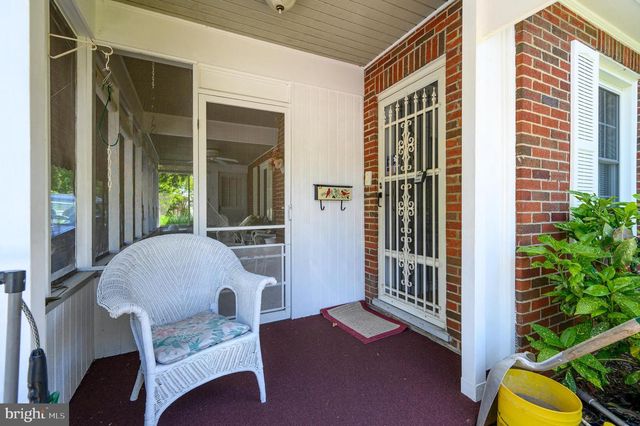 533 SOUTH CHURCH STREET, Charles Town, WV 25414
