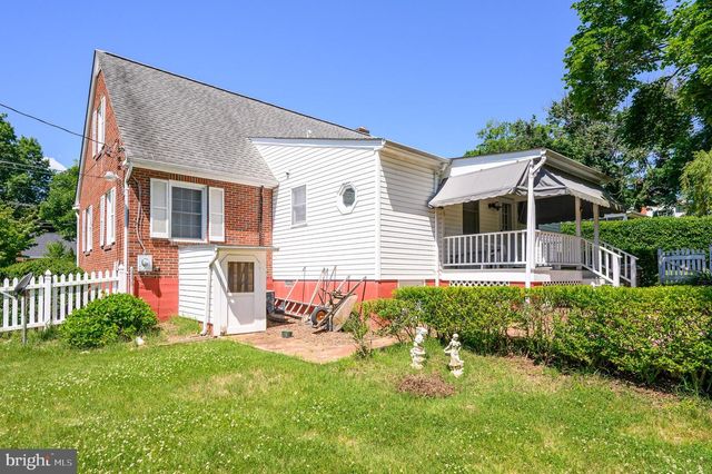 533 SOUTH CHURCH STREET, Charles Town, WV 25414