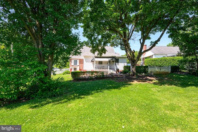 533 SOUTH CHURCH STREET, Charles Town, WV 25414
