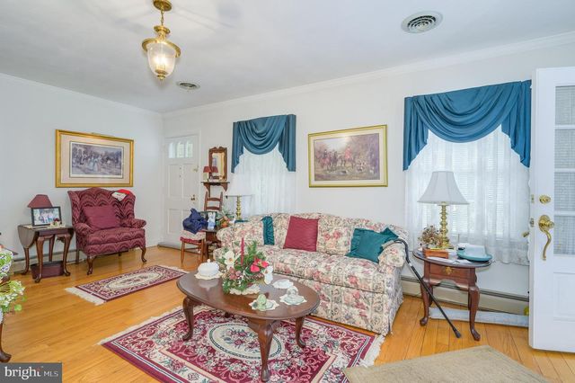 533 SOUTH CHURCH STREET, Charles Town, WV 25414