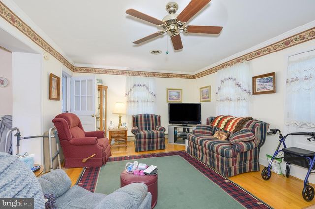 533 SOUTH CHURCH STREET, Charles Town, WV 25414