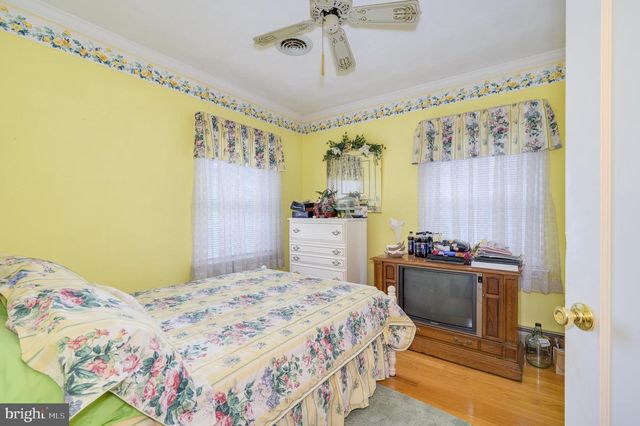 533 SOUTH CHURCH STREET, Charles Town, WV 25414