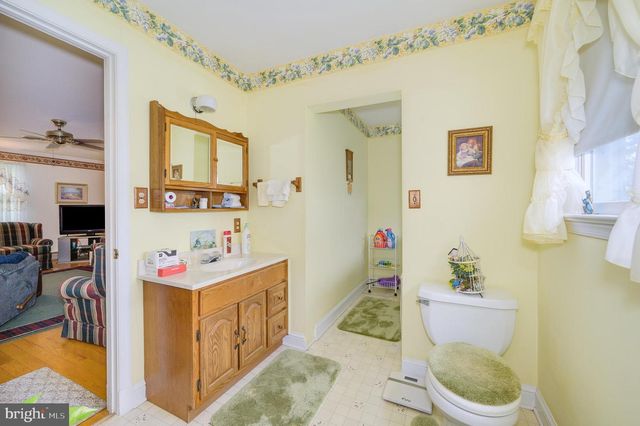 533 SOUTH CHURCH STREET, Charles Town, WV 25414