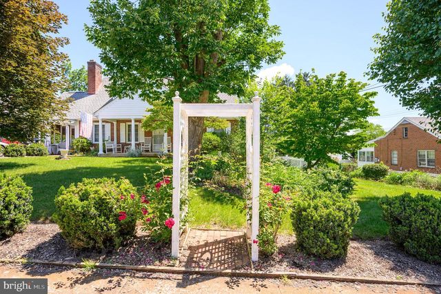 533 SOUTH CHURCH STREET, Charles Town, WV 25414