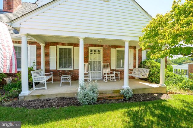 533 SOUTH CHURCH STREET, Charles Town, WV 25414