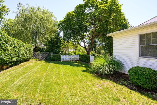 533 SOUTH CHURCH STREET, Charles Town, WV 25414