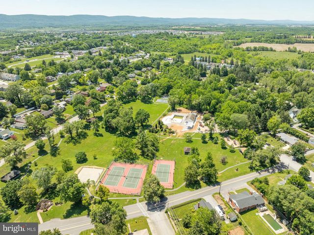 533 SOUTH CHURCH STREET, Charles Town, WV 25414