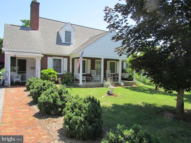 533 SOUTH CHURCH STREET, Charles Town, WV 25414