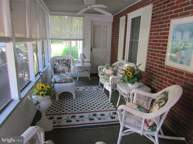 533 SOUTH CHURCH STREET, Charles Town, WV 25414