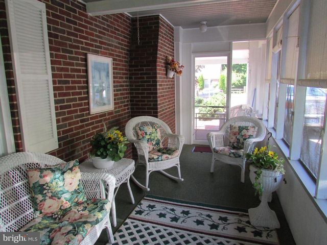533 SOUTH CHURCH STREET, Charles Town, WV 25414