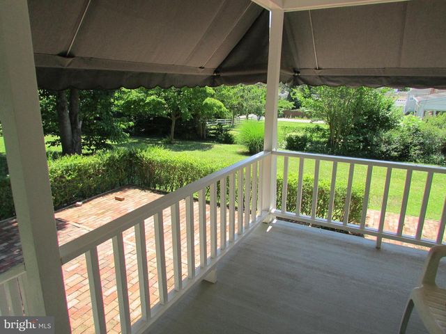 533 SOUTH CHURCH STREET, Charles Town, WV 25414