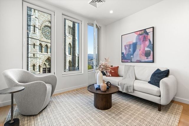 1395 Washington Street 202, Boston, MA 02118