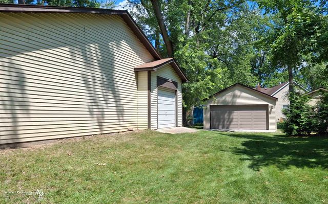 4149 Howarth Terrace, West Bloomfield Twp, MI 48323