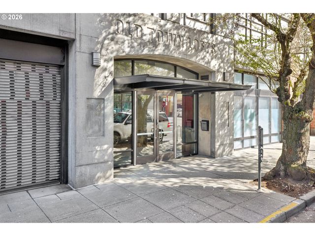 411 Nw Flanders St 302, Portland, OR 97209