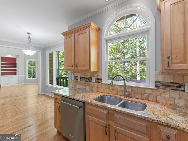 345 Hidden Lake Drive, Fayetteville, GA 30215