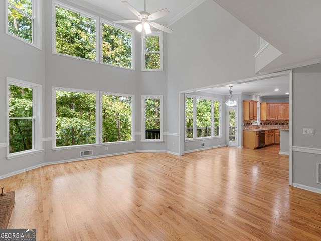 345 Hidden Lake Drive, Fayetteville, GA 30215