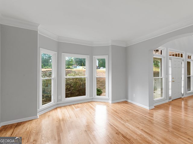 345 Hidden Lake Drive, Fayetteville, GA 30215