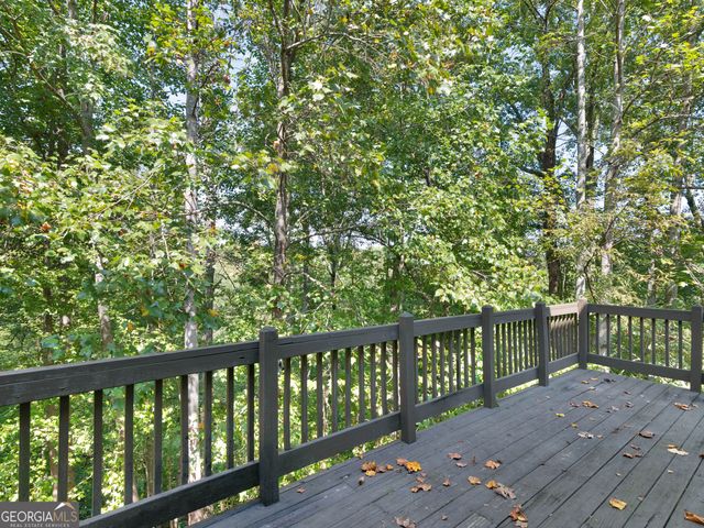 345 Hidden Lake Drive, Fayetteville, GA 30215