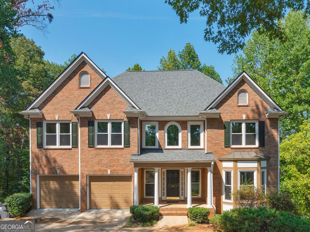345 Hidden Lake Drive, Fayetteville, GA 30215