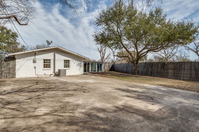 2410 Northumberland Drive, Garland, TX 75041