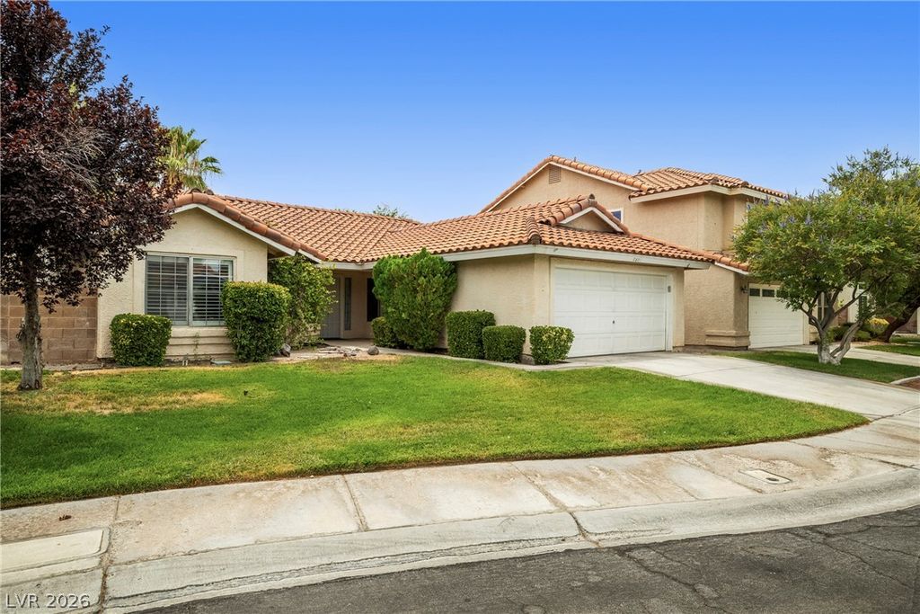 2803 Camelback Lane, Henderson, NV 89074 — photo 2