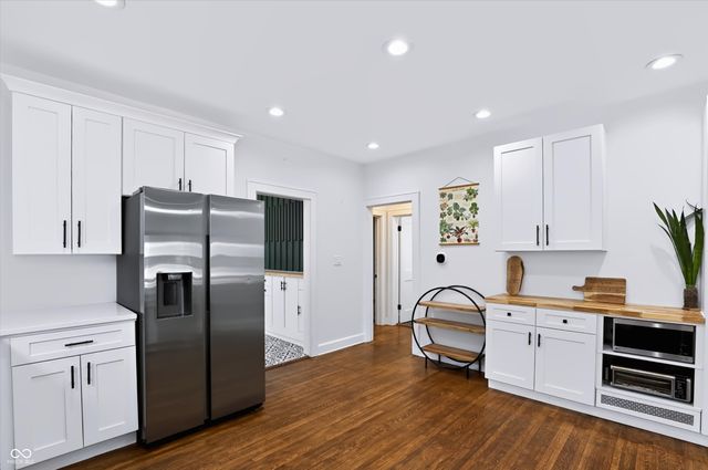 3910 N Kenwood Avenue, Indianapolis, IN 46208