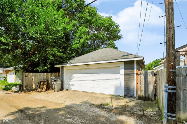 3910 N Kenwood Avenue, Indianapolis, IN 46208