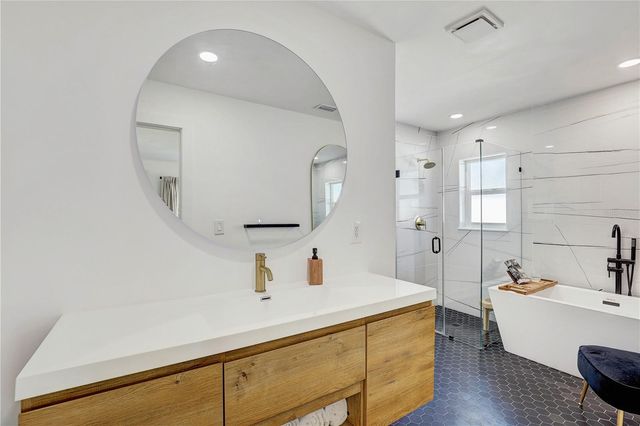 265 96TH AVENUE N, St Petersburg, FL 33702