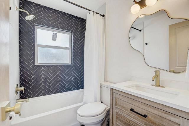 265 96TH AVENUE N, St Petersburg, FL 33702