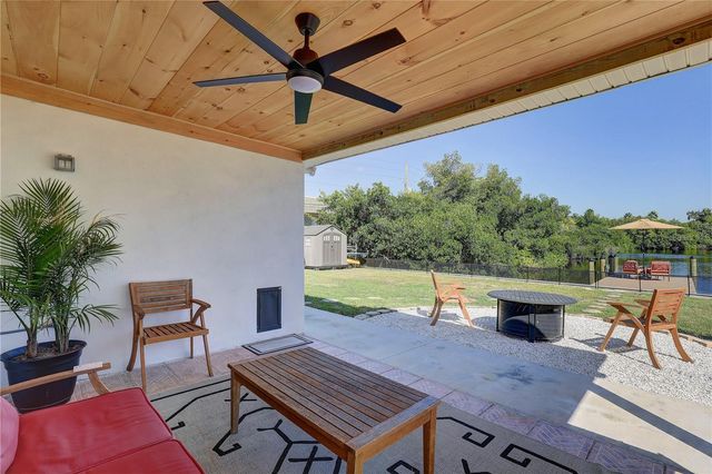 265 96TH AVENUE N, St Petersburg, FL 33702