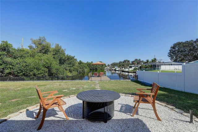 265 96TH AVENUE N, St Petersburg, FL 33702