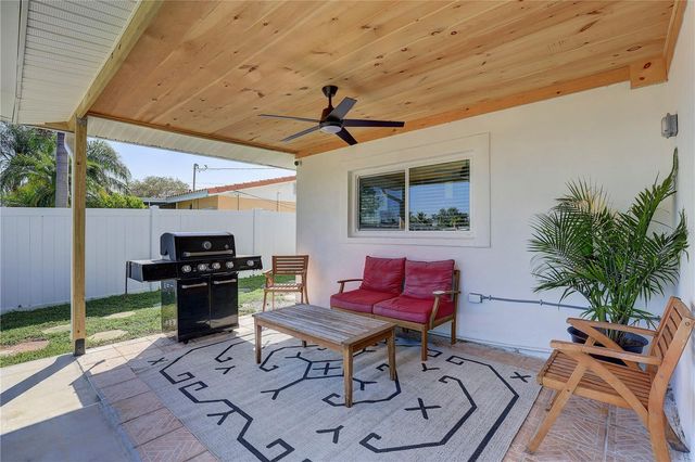 265 96TH AVENUE N, St Petersburg, FL 33702