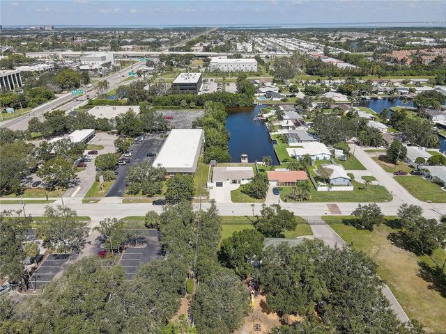 265 96TH AVENUE N, St Petersburg, FL 33702
