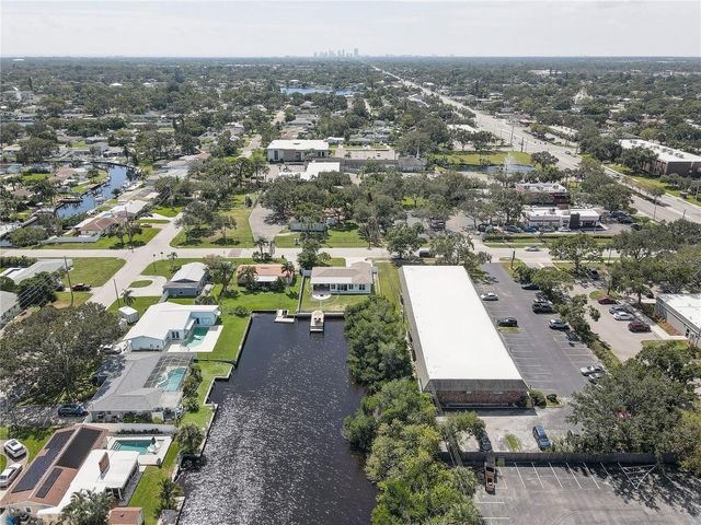 265 96TH AVENUE N, St Petersburg, FL 33702