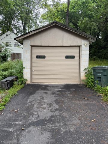 1021 W Elmwood Drive, Chattanooga, TN 37405