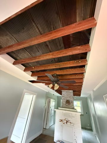 1021 W Elmwood Drive, Chattanooga, TN 37405