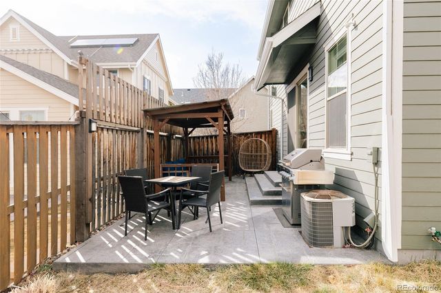 8072 E 49th Place, Denver, CO 80238