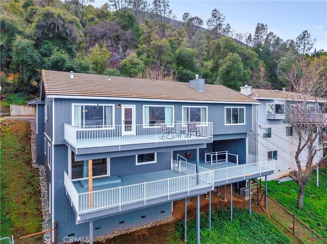 3113 S Lake Dr, Kelseyville, CA 95451