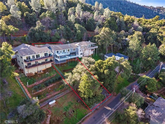 3113 S Lake Dr, Kelseyville, CA 95451