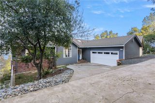 3113 S Lake Dr, Kelseyville, CA 95451
