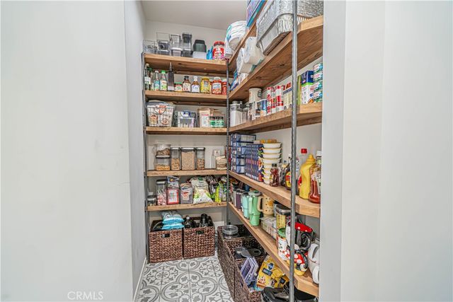 9210 Yucca Hills, Agua Dulce, CA 91390
