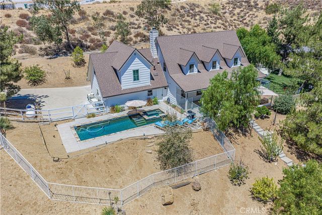 9210 Yucca Hills, Agua Dulce, CA 91390