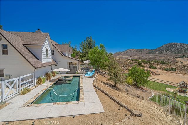 9210 Yucca Hills, Agua Dulce, CA 91390