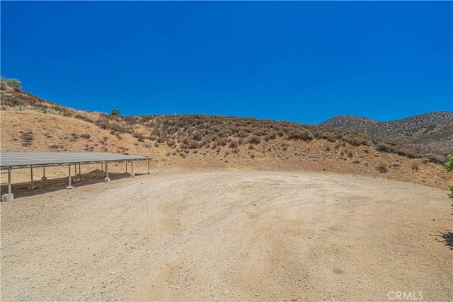 9210 Yucca Hills, Agua Dulce, CA 91390