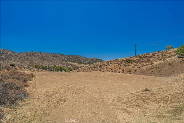 9210 Yucca Hills, Agua Dulce, CA 91390